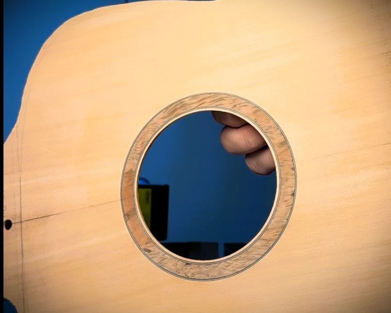 Setting the rosette and cutting the soundhole &ndash; photograph 6 of 10